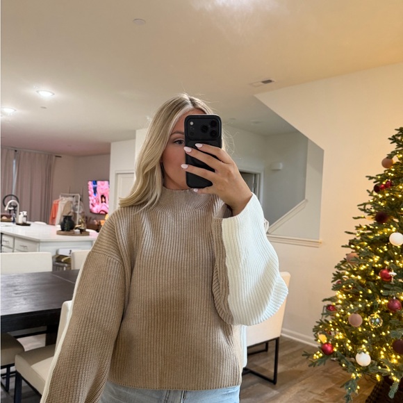 One arrival mock neck knit taupe white Women's Sweater - Picture 7 of 12